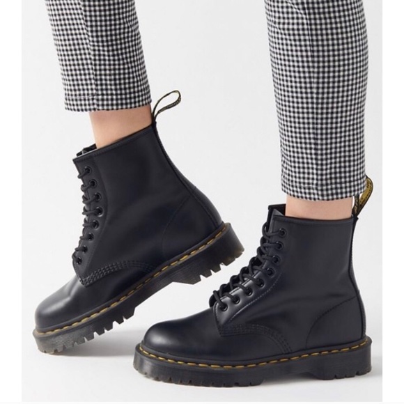 Dr. Martens Shoes - COPY - Dr. Martens 1460 Bex 8 Eye boot
